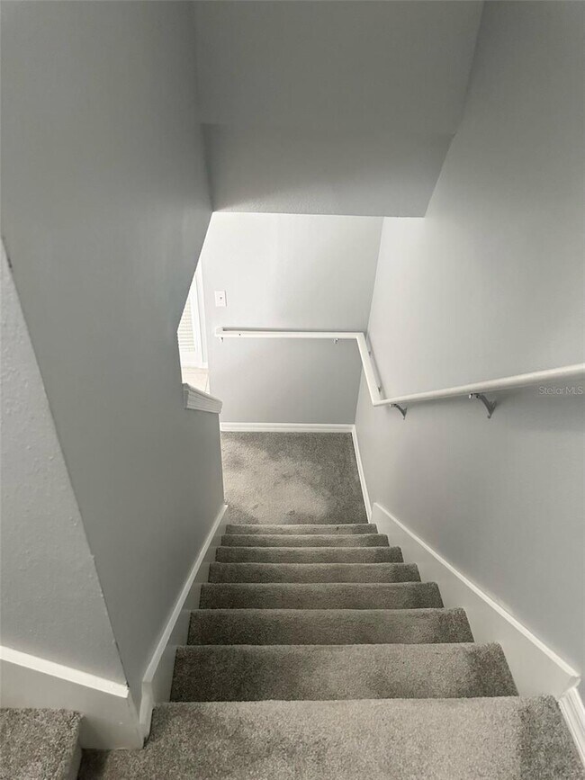 Building Photo - 6407 Barksdale Way