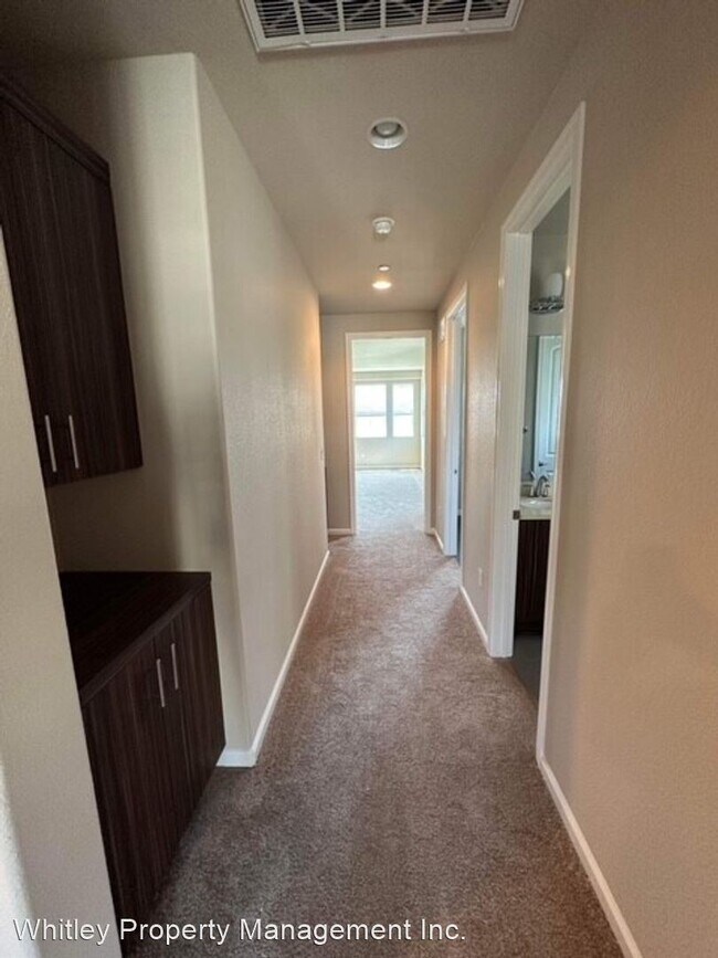 Building Photo - 4 br, 3 bath House - 625 Montage Cir