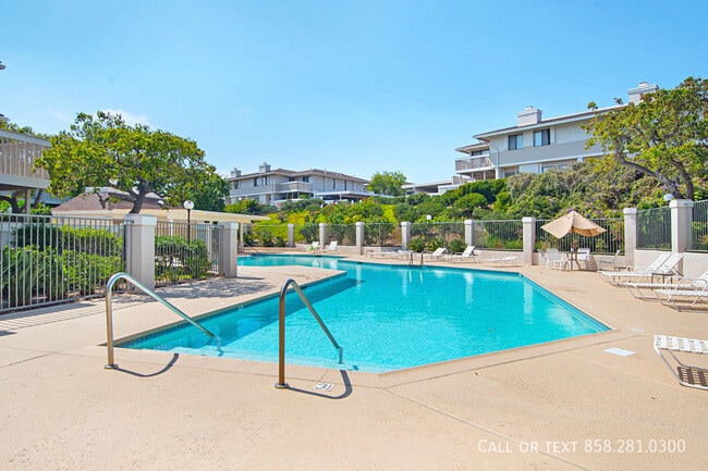 Building Photo - 3911 Camino Lindo