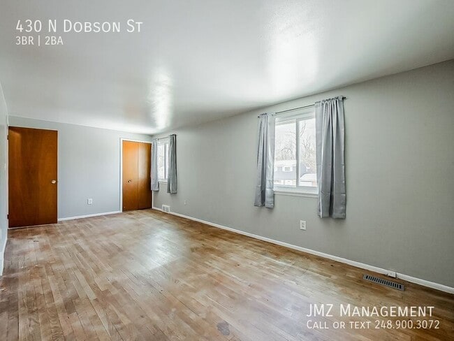 Building Photo - 430 N Dobson St