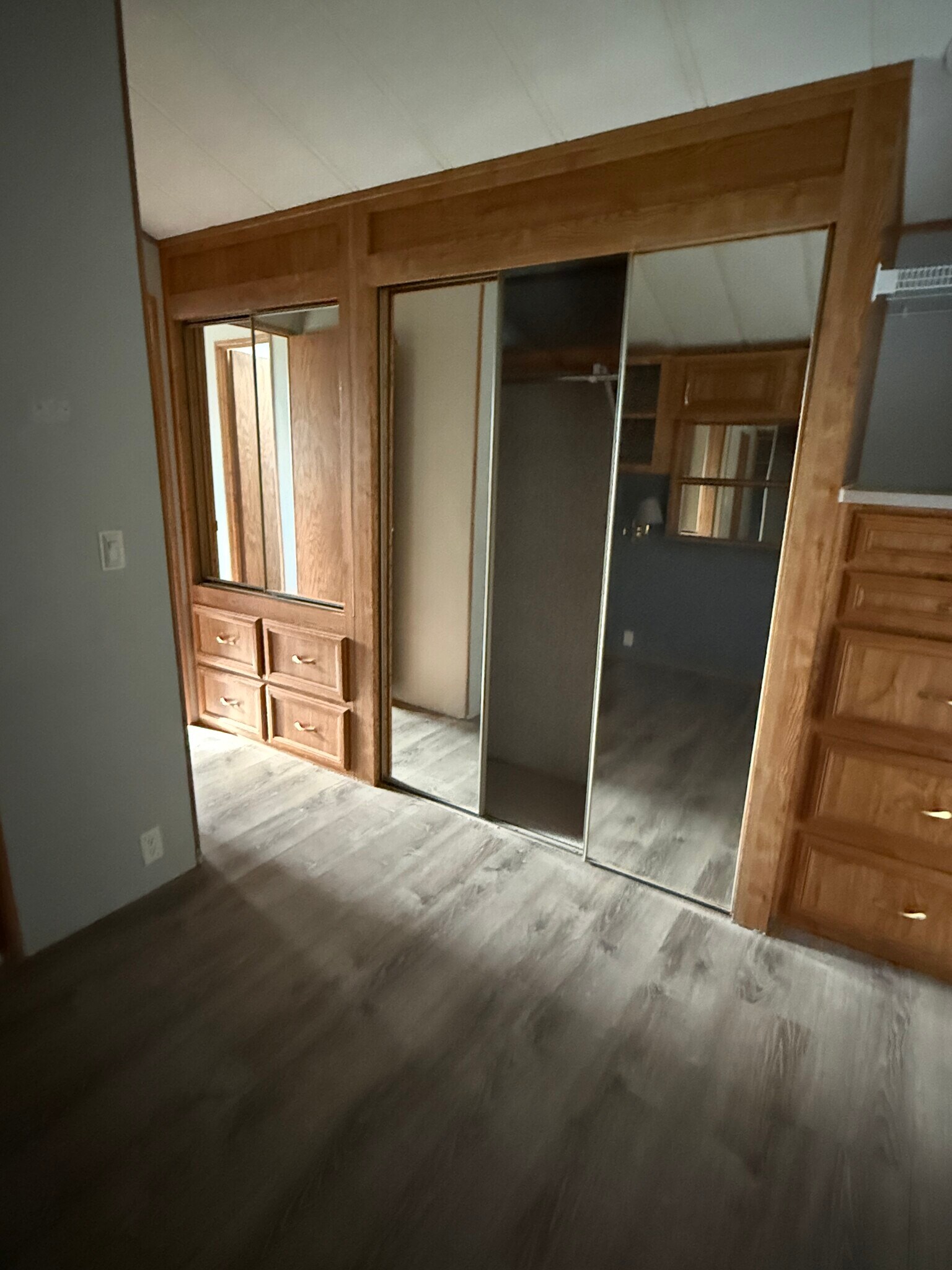 Building Photo - 6711 Bridgewater Ln