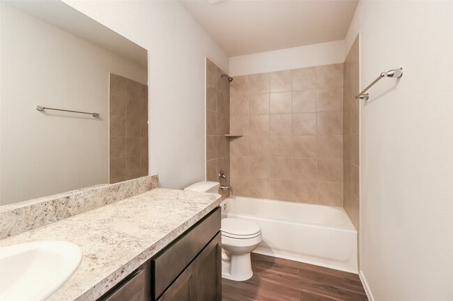 Building Photo - 2510 Grayling Dr