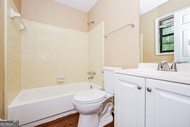 Building Photo - 4519 Jackybell Trail