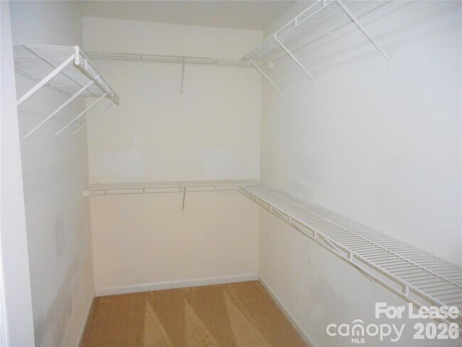 Building Photo - 9205 Bellegarde Dr