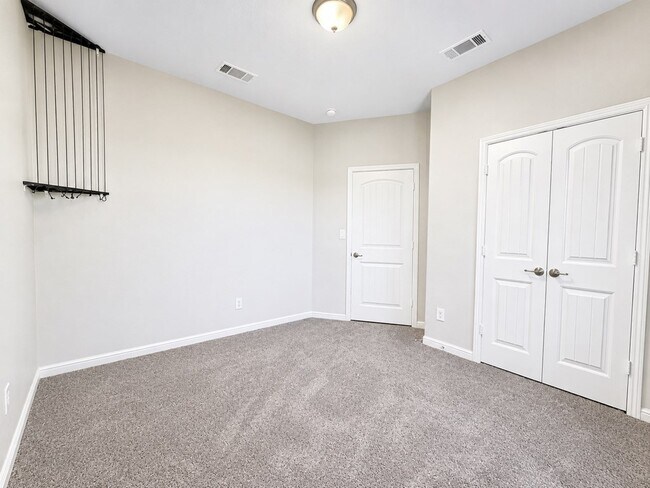 Building Photo - 7103 Oconnor Ct