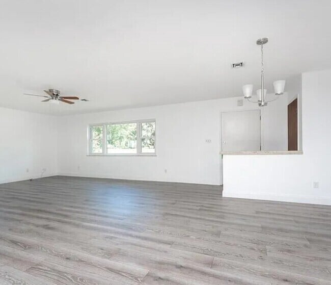 Building Photo - 29171 Orva Dr