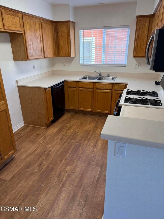 Building Photo - 1256 E Main St