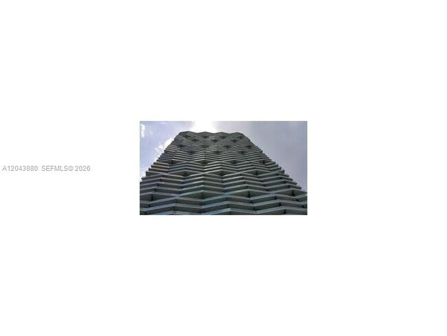 Building Photo - 460 NE 28th St
