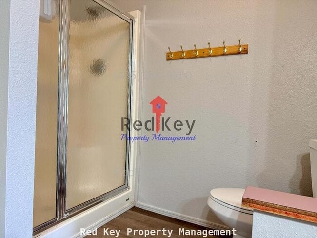 Building Photo - S. Main St. Single Family Home