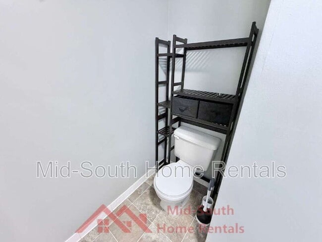 Building Photo - 434 N Ericson Rd