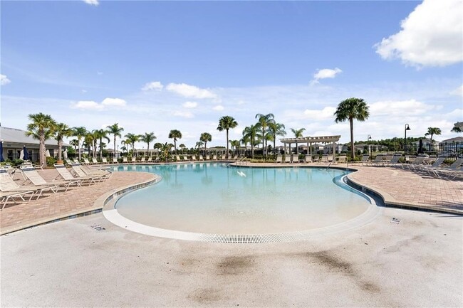 Building Photo - 3005 Suncoast Blend Dr