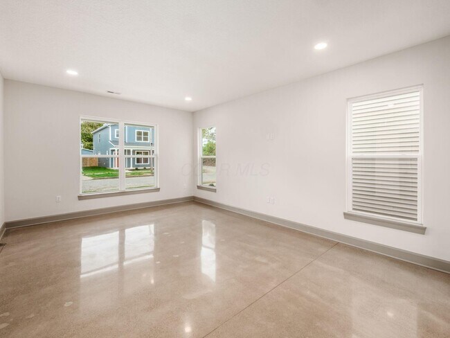 Building Photo - 166 Wisconsin Ave