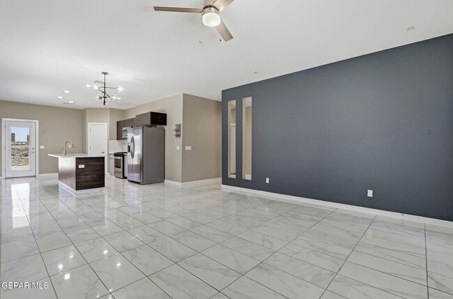 Building Photo - 125 Via Rojas Dr