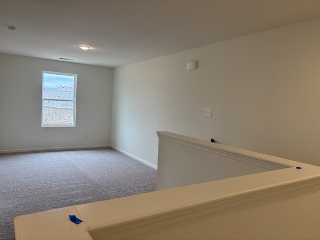 Building Photo - 1876 Purtis Crk Dr