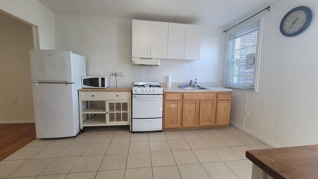 Building Photo - 7 Magnolia Ave