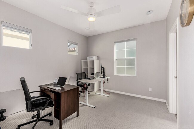 Building Photo - Gorgeous Rental Home in Chandler