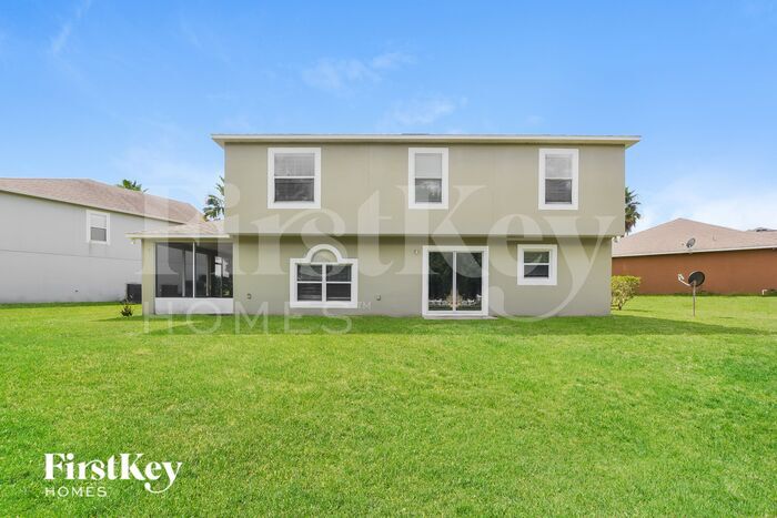 Building Photo - 31845 Sunpark Cir