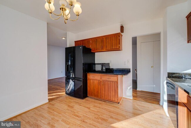 Building Photo - 13701 Arctic Ave