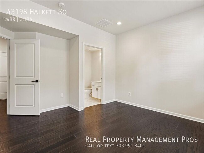 Building Photo - 43198 Halkett Sq