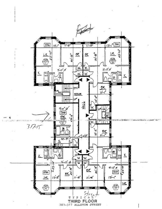 Building Photo - $2,110 Brighton Studio | Short distance to Green Line | Budget-Friendly Brighton Living