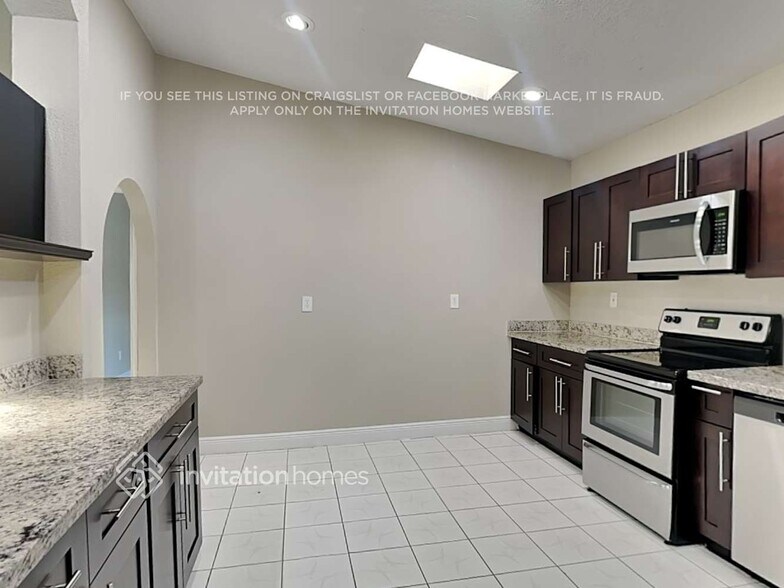 Building Photo - 12900 SW 191st Terrace