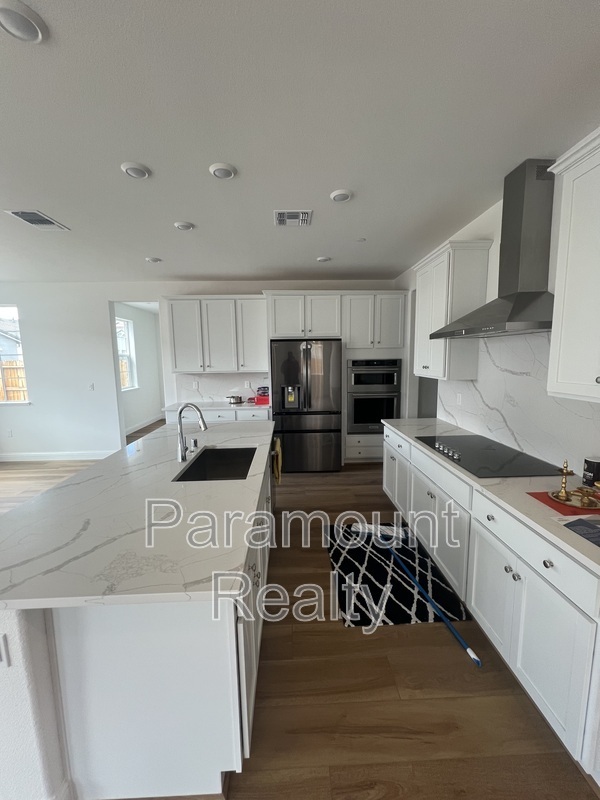 Building Photo - 1369 Emory Ln