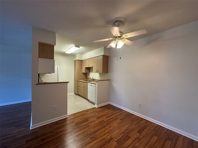 Building Photo - 2350 Bering Dr