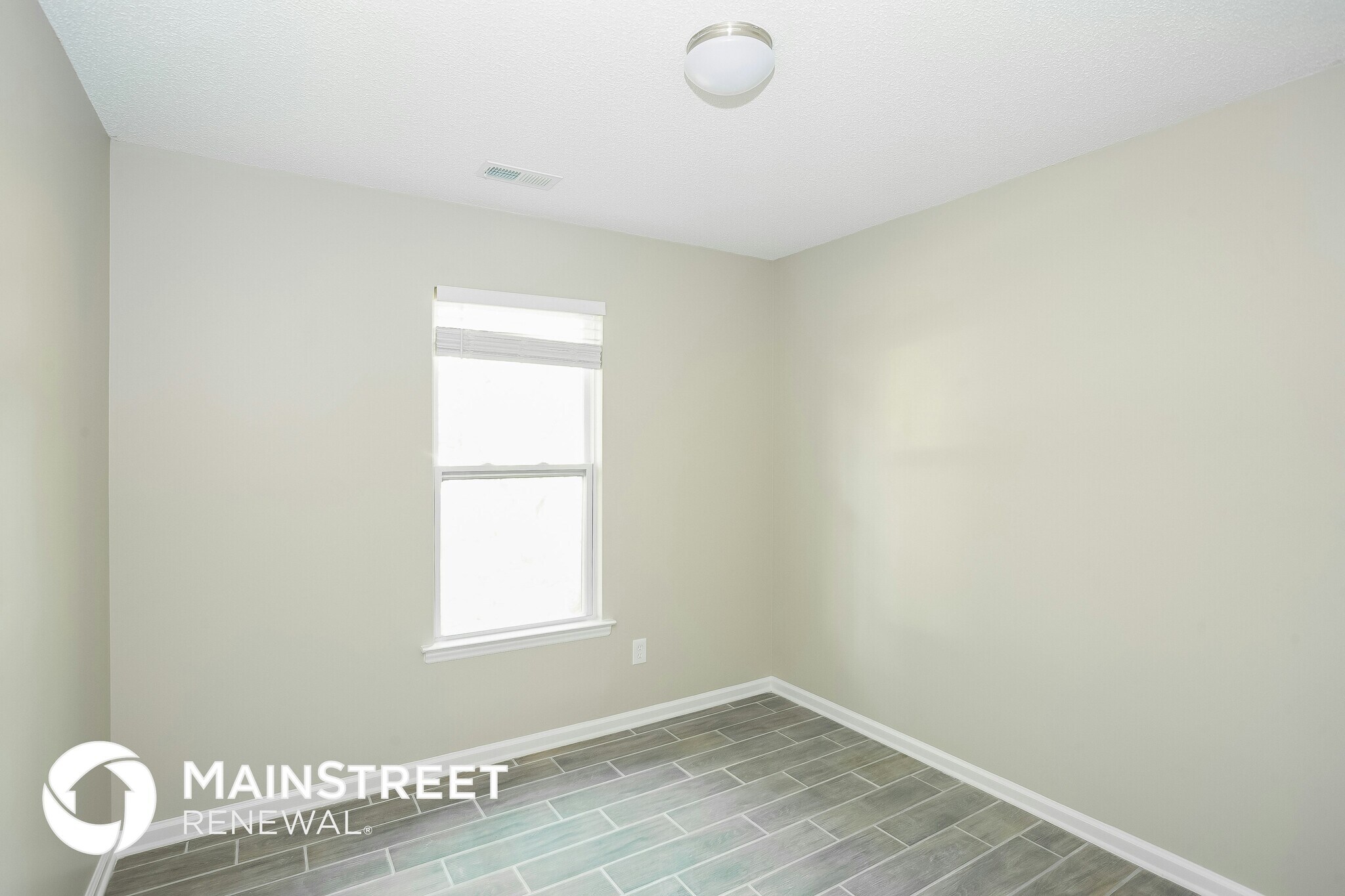 Building Photo - 5900 Brick Landing Dr