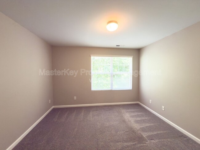 Building Photo - 506 Bayou Ct