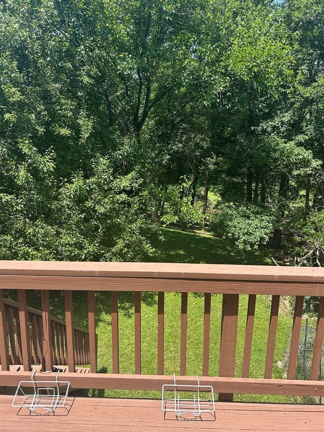 Building Photo - Potomac Chase Townhouse For Lease