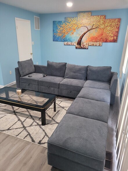 Building Photo - 14818 Belle Ami Dr