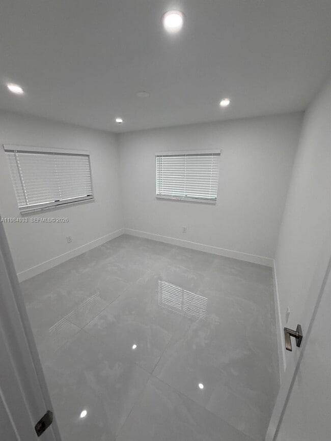 Building Photo - 21052 SW 97th Pl