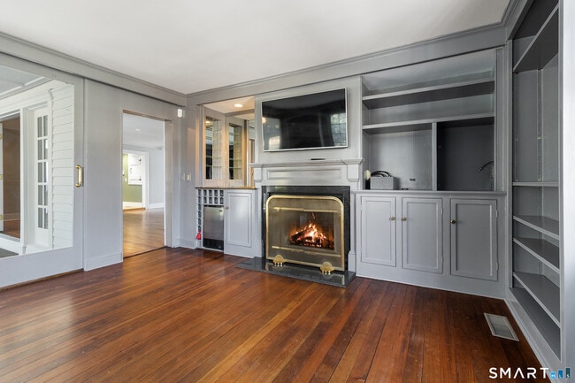 Building Photo - 145 Lyons Plain Rd