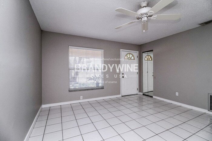 Building Photo - 6311 Fortune Ln