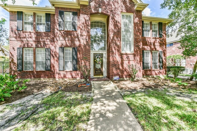 Building Photo - 1322 Blackthorne Dr