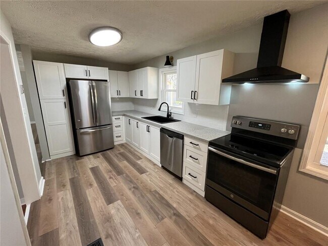 Building Photo - 2392 Shire Ct