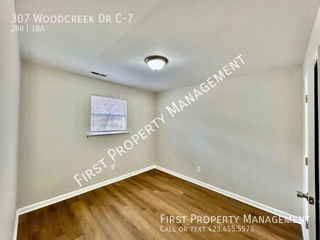 Building Photo - 307 Woodcreek Rd