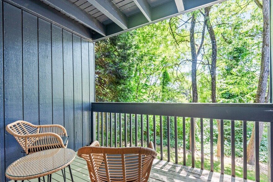 Building Photo - 6630 SW Capitol Hwy