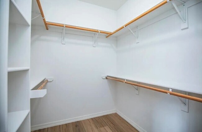 Building Photo - 1470 Forest St