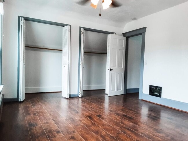 Building Photo - 3 BEDROOM, 2 BATH, SINGLE-FAMILY HOME