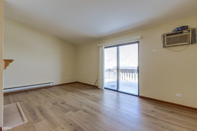 Building Photo - 431 Berkshire Dr