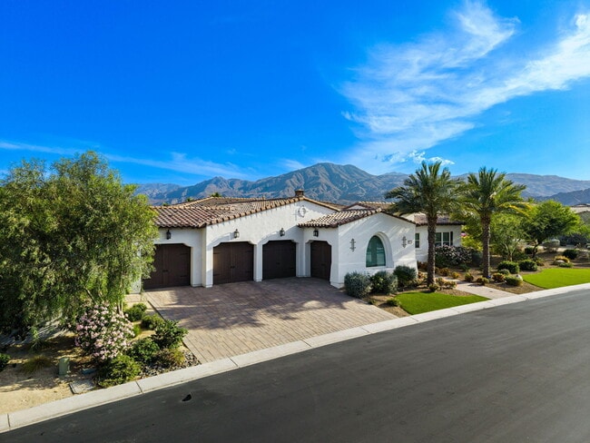 Building Photo - 81439 Merv Griffin Way