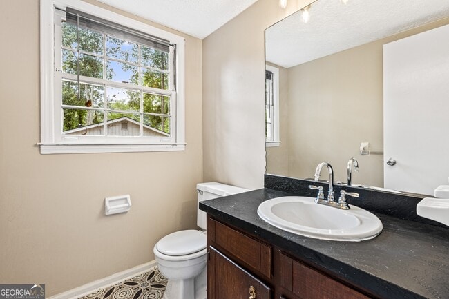 Building Photo - 1056 Mandalay Ct SW