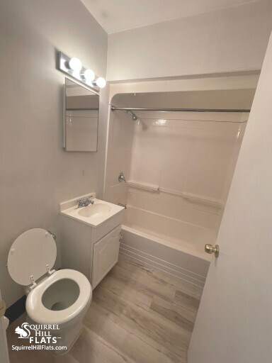 Building Photo - 5712 Phillips Ave