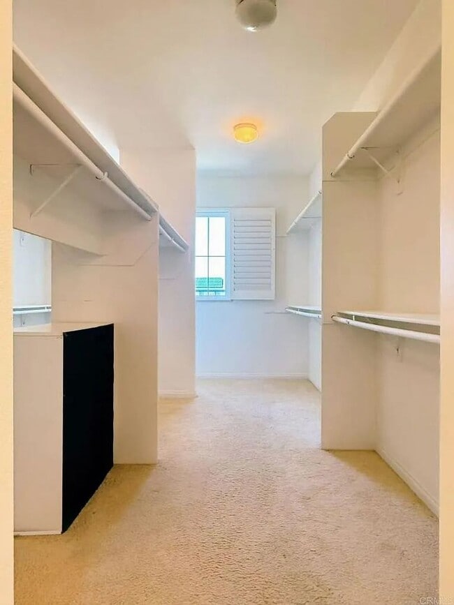 Building Photo - 5BD/4.5BA, 3,500 sq. ft. San Marcos Home