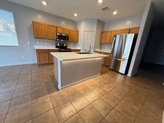 Building Photo - 1 Year rental only - 3-bedroom 2 bath Home...