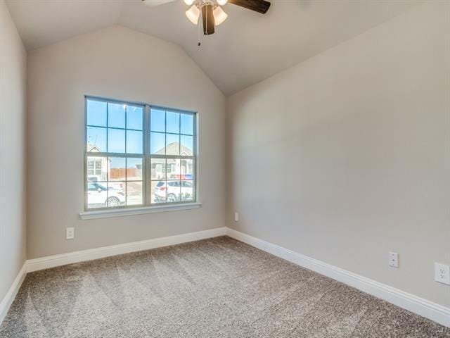 Building Photo - 533 Redbud Dr