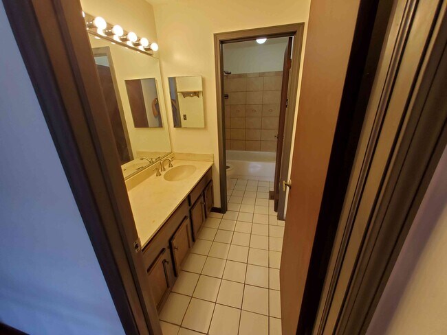 Building Photo - 4551 Bicek Ct