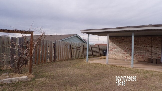 Building Photo - Lee West Estates, close to Hospital, shopping and restaurants
