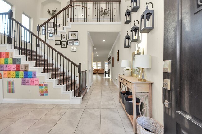 Building Photo - 6703 Sandia Crest St